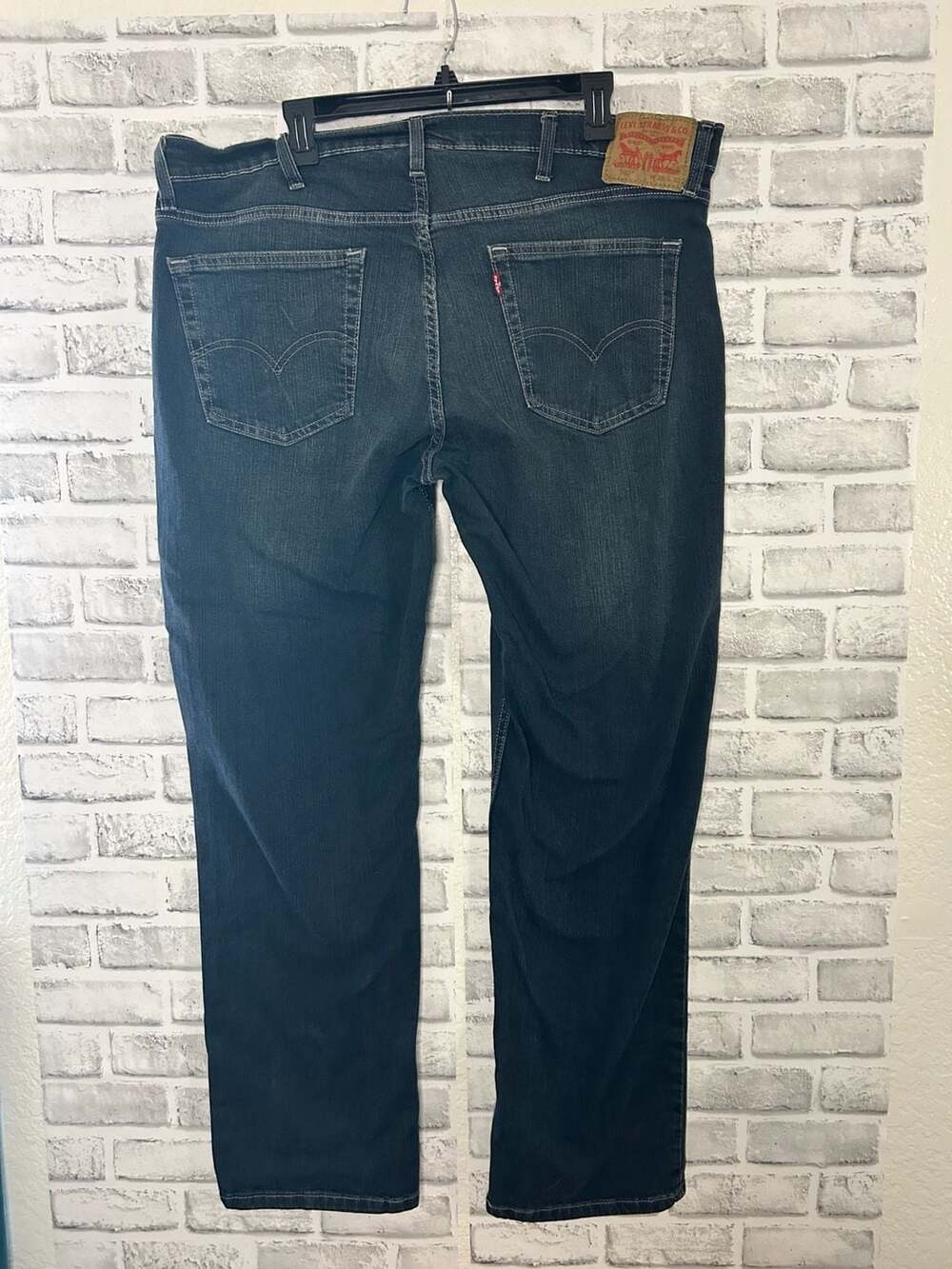 Levi's 559 Relaxed Straight Fit Men's Jeans, Size 38x32, Dark Wash - Picture 2 of 3
